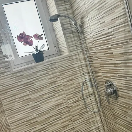 La Petite Maison Castellana Grotte